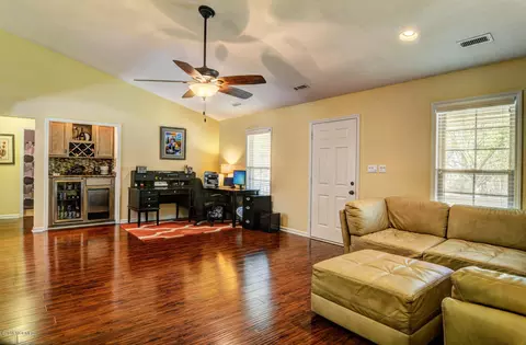338 Hughes Rd, Hampstead, NC 28443 photo 5