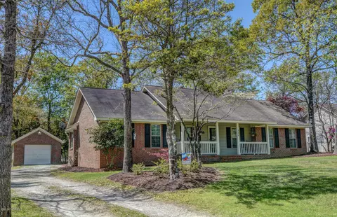 338 Hughes Rd, Hampstead, NC 28443 photo 2