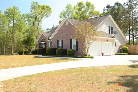 840 Washington Acres Rd, Hampstead, NC 28443 photo 2