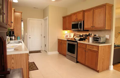 840 Washington Acres Rd, Hampstead, NC 28443 photo 13