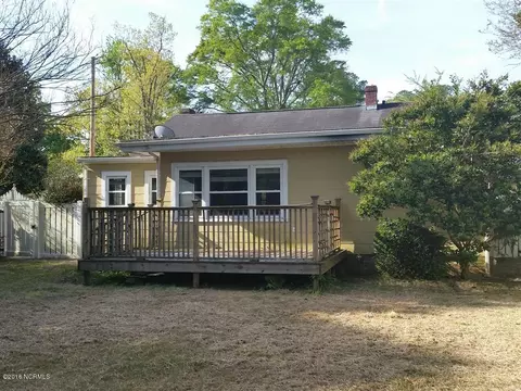 243 4th St, Ayden, NC 28513 photo 2