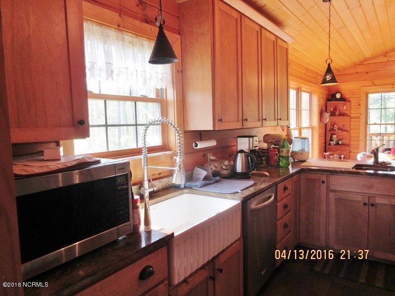 3596 Point Caswell Rd, Atkinson, NC 28421 photo 39