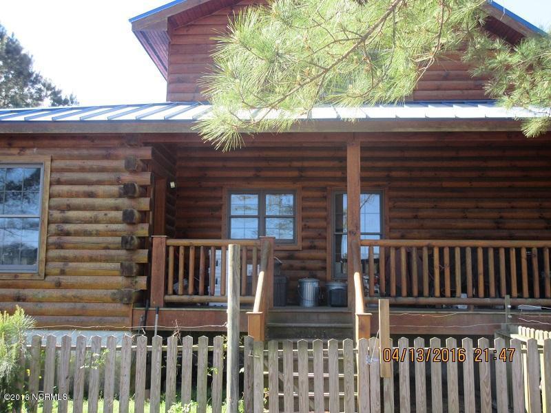 3596 Point Caswell Rd, Atkinson, NC 28421 photo 10