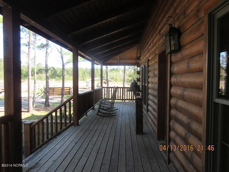 3596 Point Caswell Rd, Atkinson, NC 28421 photo 17