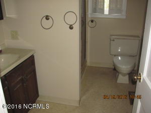 642 Seashore Dr, Atlantic, NC 28511 photo 9