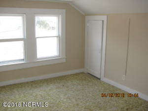 642 Seashore Dr, Atlantic, NC 28511 photo 6