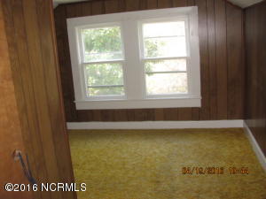 642 Seashore Dr, Atlantic, NC 28511 photo 8