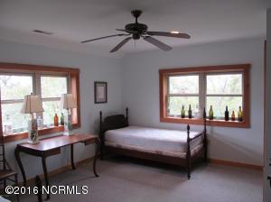 170 Stacy Loop Rd, Stacy, NC 28581 photo 13