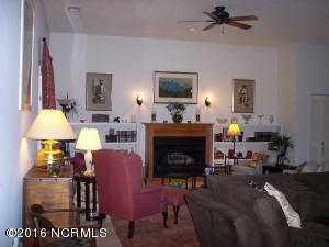 209 Shoreline Dr E, Sunset Beach, NC 28468 photo 9