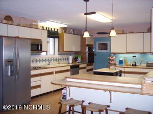 209 Shoreline Dr E, Sunset Beach, NC 28468 photo 15