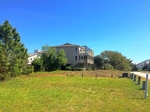 425 3rd St, Sunset Beach, NC 28468 photo 4