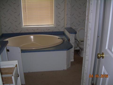 1280 Kitty Fork Rd, Clinton, NC 28328 photo 6