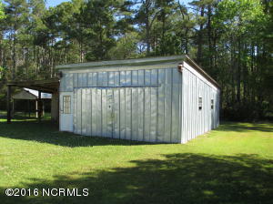 226 N Pigott Rd, Gloucester, NC 28528 photo 2
