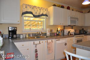 6882 Maple Ln NW, Ash, NC 28420 photo 11