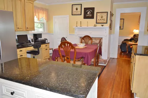 206 S Railroad St, Atkinson, NC 28421 photo 6