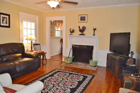206 S Railroad St, Atkinson, NC 28421 photo 9