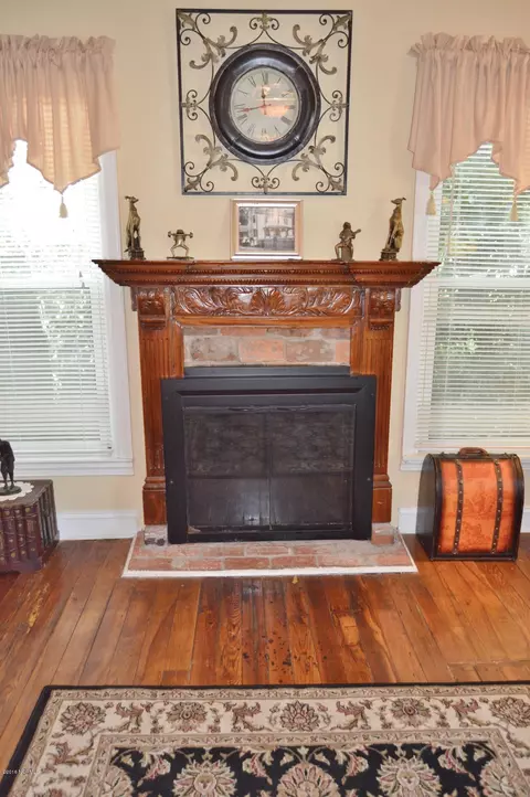206 S Railroad St, Atkinson, NC 28421 photo 14
