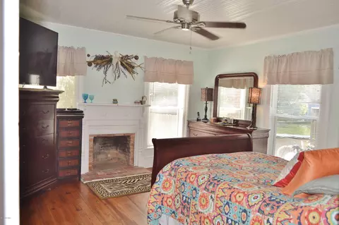 206 S Railroad St, Atkinson, NC 28421 photo 17