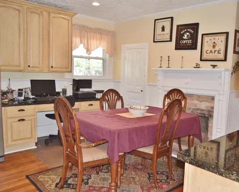206 S Railroad St, Atkinson, NC 28421 photo 7