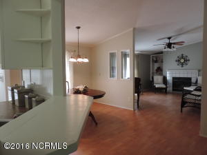 209 Harveys Ln, Hampstead, NC 28443 photo 19