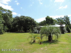 209 Harveys Ln, Hampstead, NC 28443 photo 47