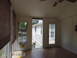 209 Harveys Ln, Hampstead, NC 28443 photo 27