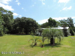 209 Harveys Ln, Hampstead, NC 28443 photo 46
