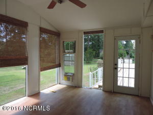 209 Harveys Ln, Hampstead, NC 28443 photo 26