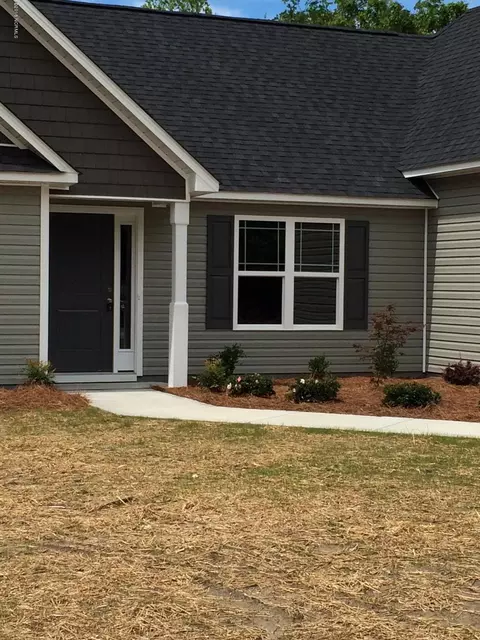 494 Hickory Point Rd, Hampstead, NC 28443 photo 3