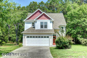 104 Emerson Ct, Hampstead, NC 28443 photo 1