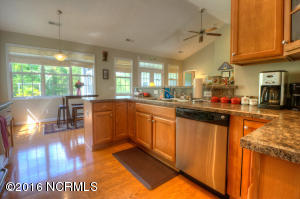 516 Azalea Dr, Hampstead, NC 28443 photo 8