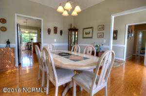 516 Azalea Dr, Hampstead, NC 28443 photo 11