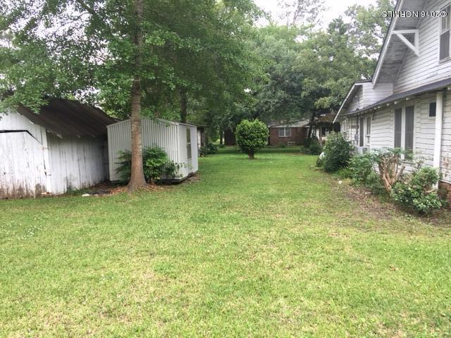 502 E 3rd Ave, Chadbourn, NC 28431 photo 2