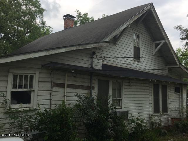 502 E 3rd Ave, Chadbourn, NC 28431 photo 8