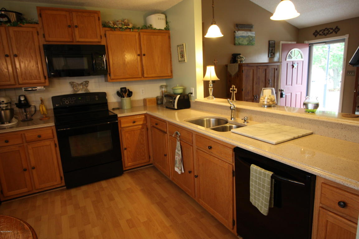 161 Parnell Rd, Hubert, NC 28539 photo 9