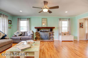 101 Bermuda Dr, Wilmington, NC 28401 photo 2