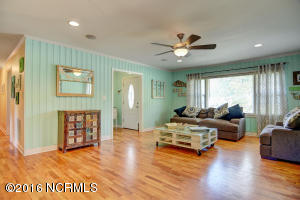 101 Bermuda Dr, Wilmington, NC 28401 photo 4