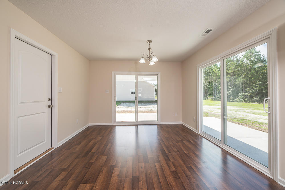 147 Queens Haven Rd, Hubert, NC 28539 photo 5