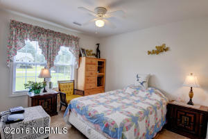 140 Marcil Ln, Hampstead, NC 28443 photo 19