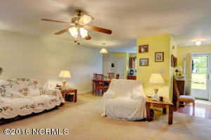 140 Marcil Ln, Hampstead, NC 28443 photo 12