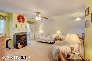 140 Marcil Ln, Hampstead, NC 28443 photo 11