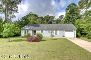 140 Marcil Ln, Hampstead, NC 28443 photo 1