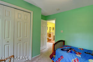 140 Marcil Ln, Hampstead, NC 28443 photo 22