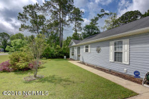 140 Marcil Ln, Hampstead, NC 28443 photo 5