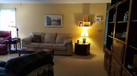 103 Bermuda Cir, Hampstead, NC 28443 photo 8