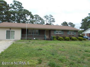 1793 Maple Leaf Rd, Kinston, NC 28504 photo 2