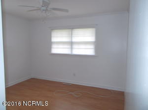 1793 Maple Leaf Rd, Kinston, NC 28504 photo 10