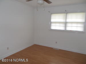 1793 Maple Leaf Rd, Kinston, NC 28504 photo 9