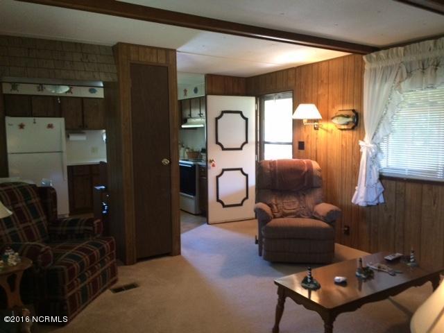 912 Cedar Ave, Hampstead, NC 28443 photo 8