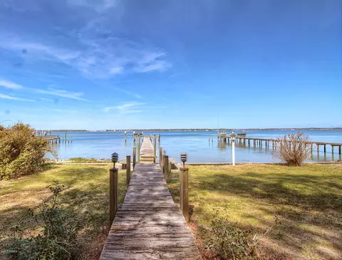 184 Oakleaf Dr, Pine Knoll Shores, NC 28512 photo 33